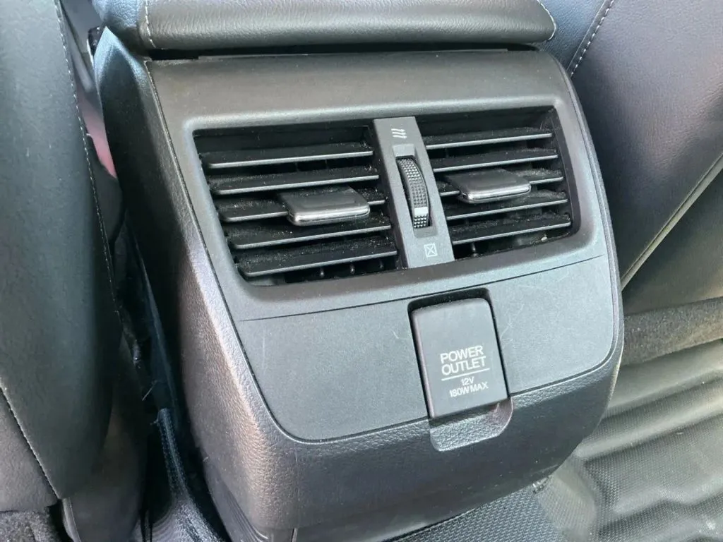 Honda Clarity photo 17