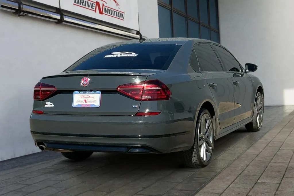 More photos of 2018 Volkswagen Passat 2.0T R-Line Sedan 4D at Drive N-Motion Greeley, CO