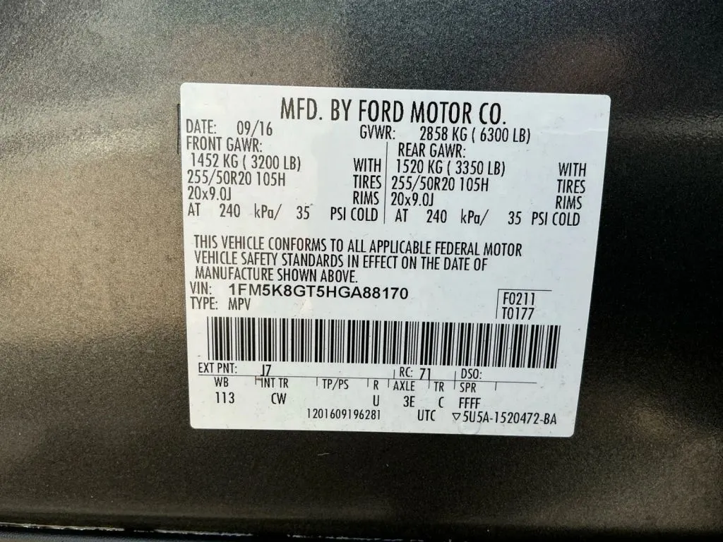 Ford Explorer photo 39