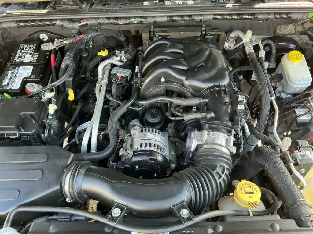 Jeep Wrangler photo 23