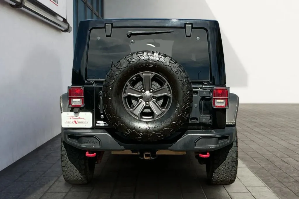 More photos of 2018 Jeep Wrangler Unlimited Rubicon Recon (JK) Sport Utility 4D at Drive N-Motion Greeley, CO