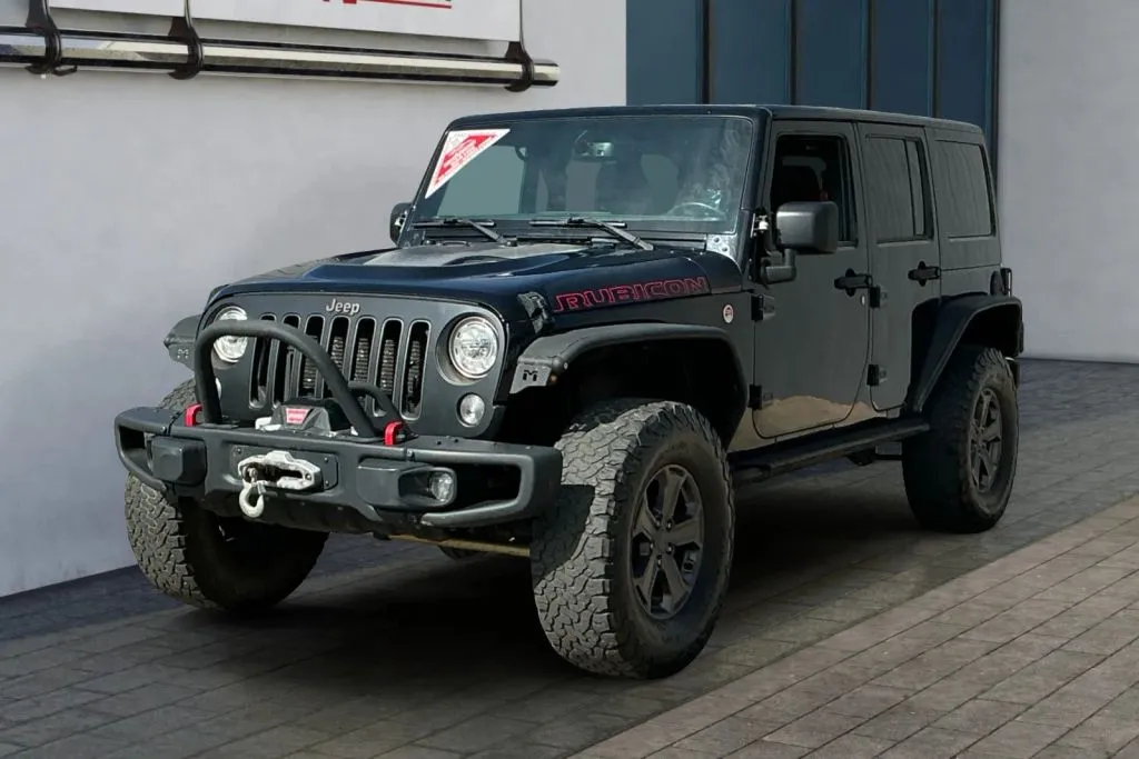 Jeep Wrangler photo 7
