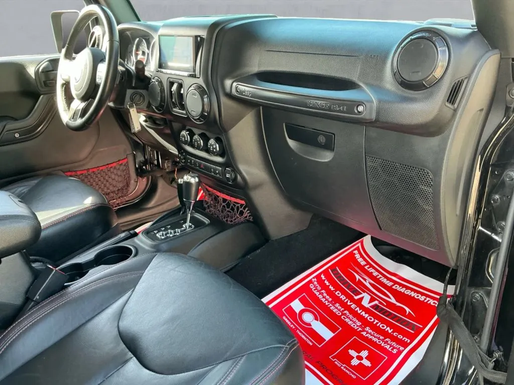 Jeep Wrangler photo 20