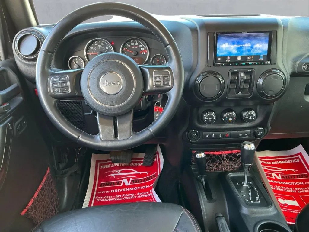 Jeep Wrangler photo 16