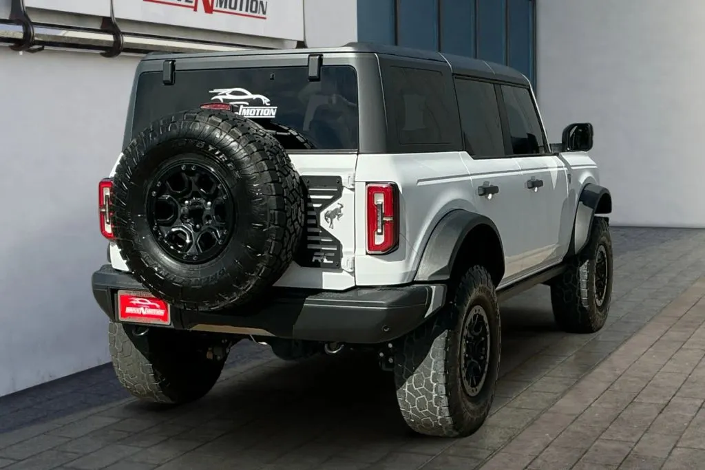 More photos of 2023 Ford Bronco Badlands Sport Utility 4D at Drive N-Motion Greeley, CO