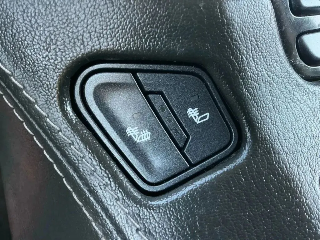 Chevrolet Tahoe photo 32