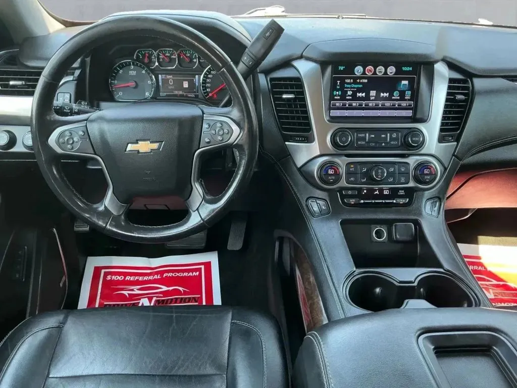 Chevrolet Tahoe photo 16