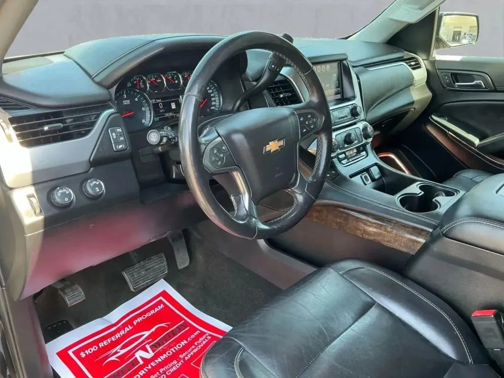 Chevrolet Tahoe photo 13