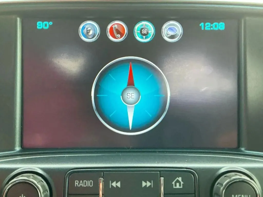 Chevrolet Silverado photo 29