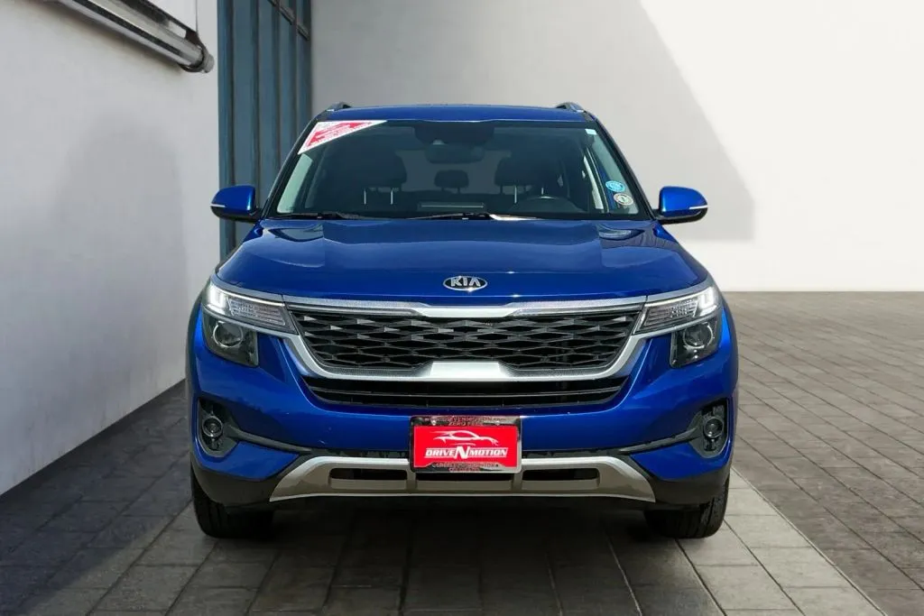 Kia Seltos photo 8