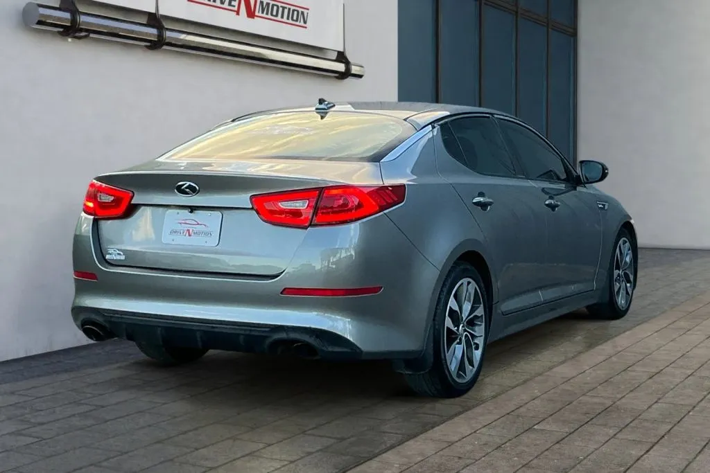 More photos of 2015 Kia Optima SX Turbo Sedan 4D at Drive N-Motion Greeley, CO