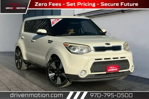 White 2015 Kia Soul ! Wagon 4D for sale in Greeley, CO