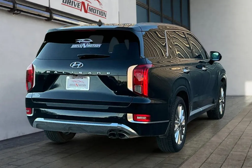 More photos of 2020 Hyundai Palisade Limited Sport Utility 4D at Drive N-Motion Greeley, CO