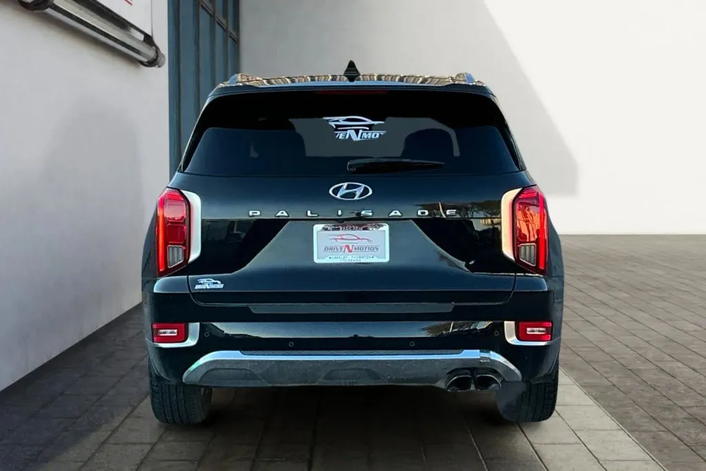 More photos of 2020 Hyundai Palisade Limited Sport Utility 4D at Drive N-Motion Greeley, CO