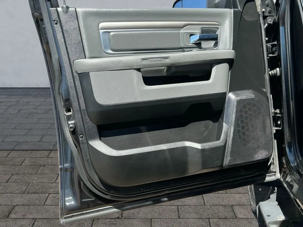 Ram 1500 photo 10