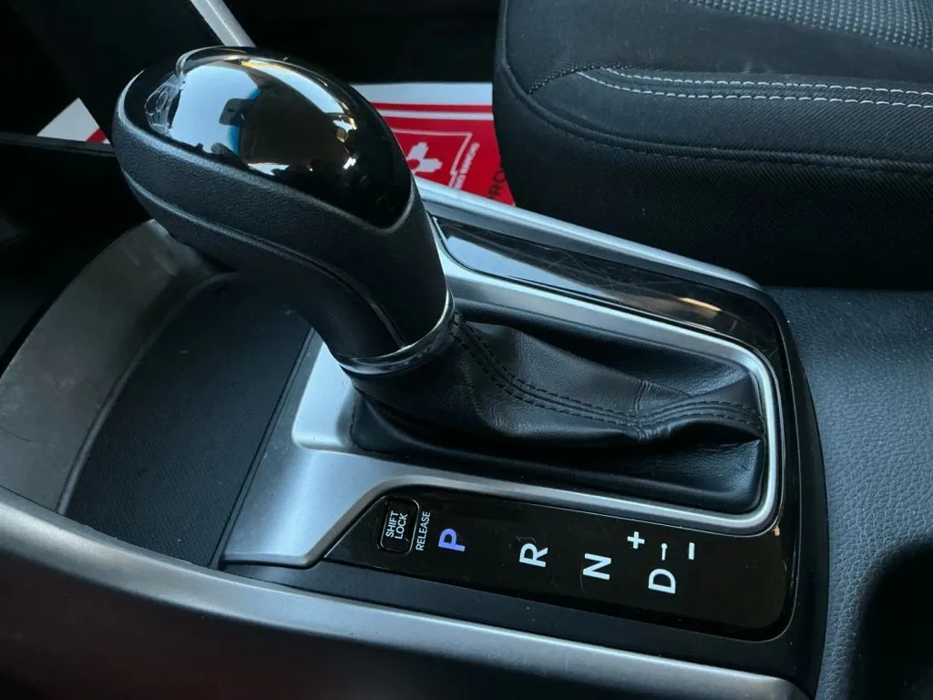 Hyundai Elantra GT photo 31