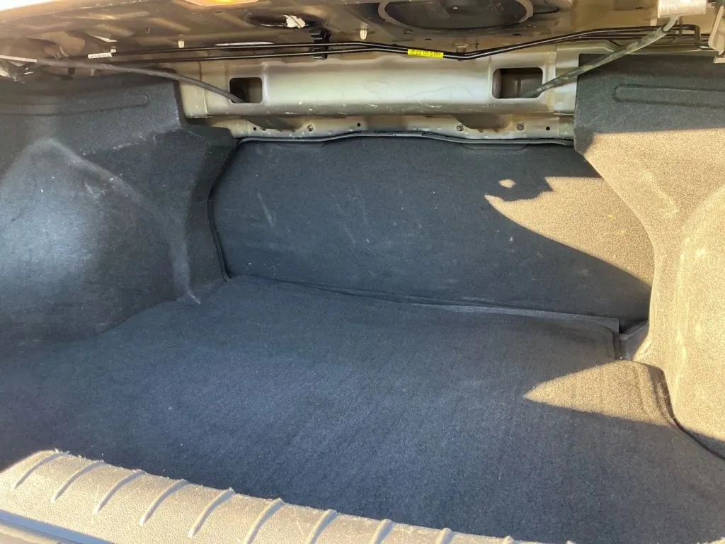Hyundai Elantra photo 18