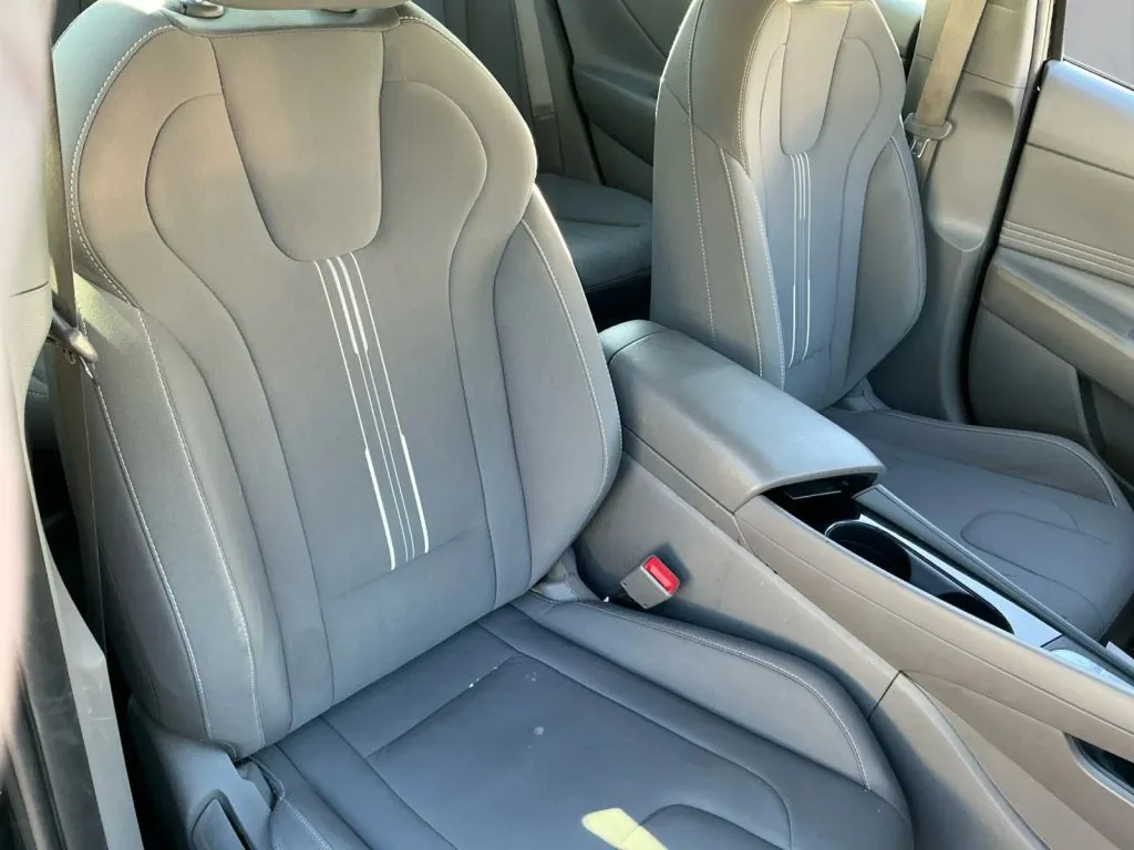 Hyundai Elantra photo 21