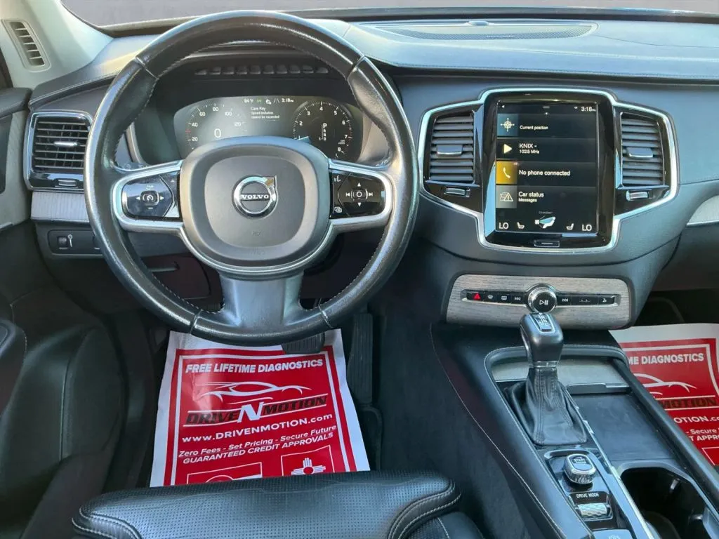Volvo XC90 photo 16