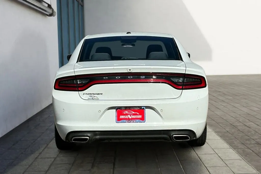 More photos of 2020 Dodge Charger SXT Sedan 4D at Drive N-Motion Greeley, CO