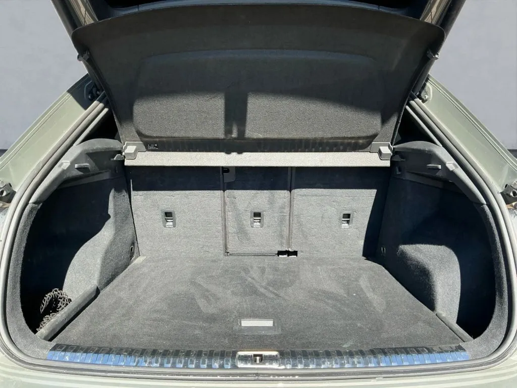 Audi Q3 photo 19