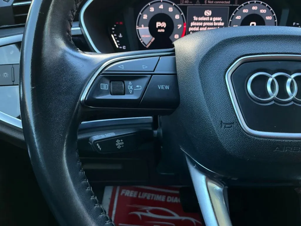 Audi Q3 photo 27