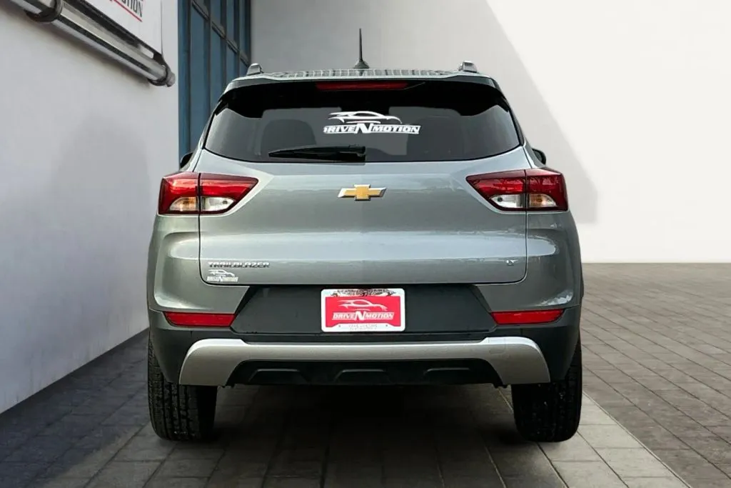More photos of 2023 Chevrolet Trailblazer LT Sport Utility 4D at Drive N-Motion Greeley, CO