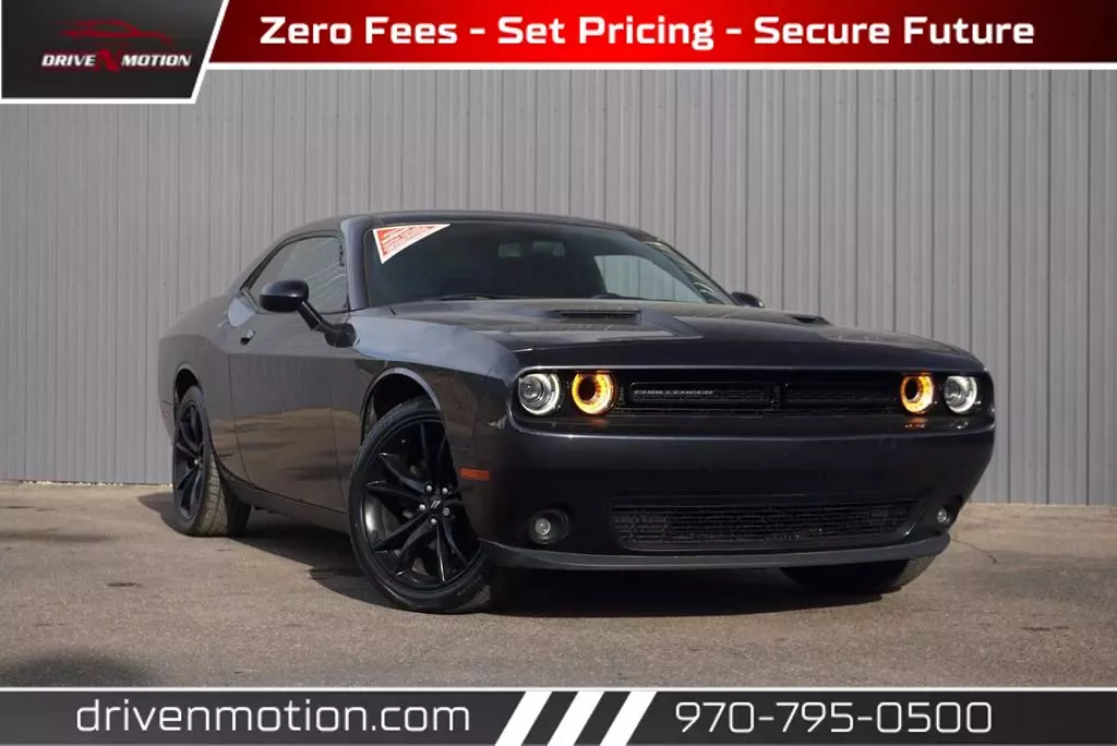 2018 Dodge Challenger SXT Coupe 2D for sale in Greeley, CO