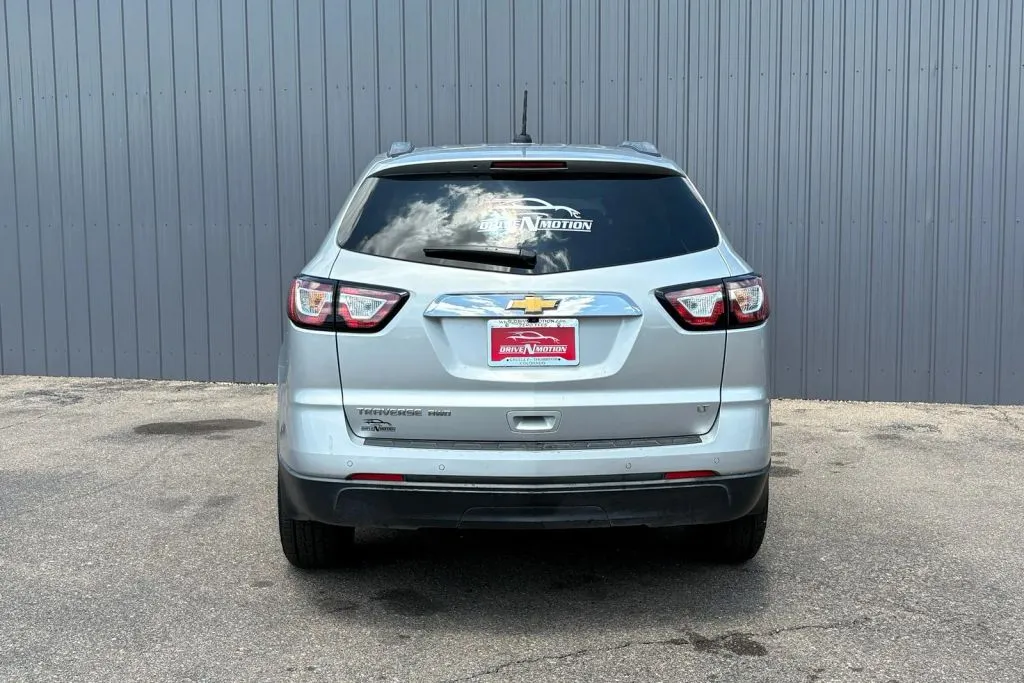 More photos of 2017 Chevrolet Traverse LT Sport Utility 4D at Drive N-Motion Greeley, CO