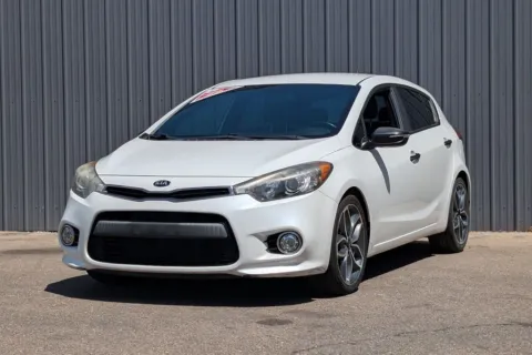 More photos of 2016 Kia Forte5 SX Hatchback 4D at Drive N-Motion Greeley, CO