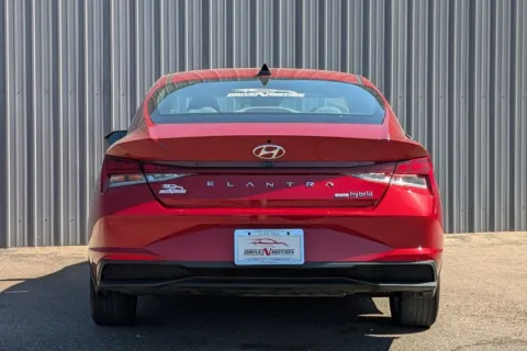 More photos of 2022 Hyundai Elantra Blue HEV Sedan 4D at Drive N-Motion Greeley, CO