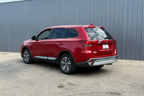 More photos of 2019 Mitsubishi Outlander ES Sport Utility 4D at Drive N-Motion Greeley, CO