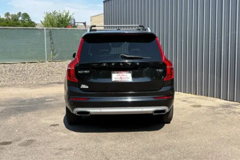 More photos of 2016 Volvo XC90 T6 Momentum Sport Utility 4D at Drive N-Motion Greeley, CO