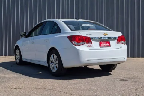 More photos of 2016 Chevrolet Cruze Limited LS Sedan 4D at Drive N-Motion Greeley, CO