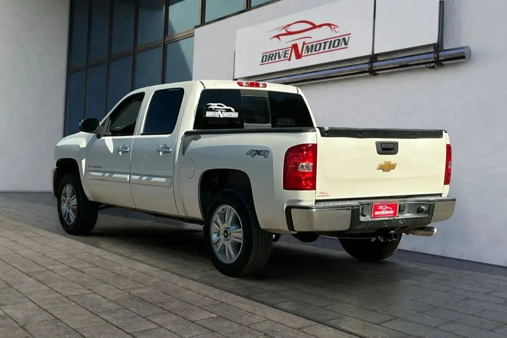 More photos of 2013 Chevrolet Silverado 1500 Crew Cab LTZ Pickup 4D 5 3/4 ft at Drive N-Motion Greeley, CO