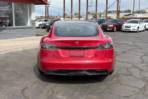 More photos of 2022 Tesla Model S Long Range Sedan 4D at Drive N-Motion Greeley, CO