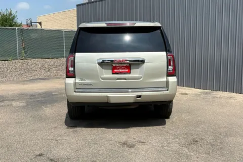 More photos of 2016 GMC Yukon Denali Sport Utility 4D at Drive N-Motion Greeley, CO