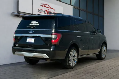 More photos of 2018 Ford Expedition Platinum Sport Utility 4D at Drive N-Motion Greeley, CO