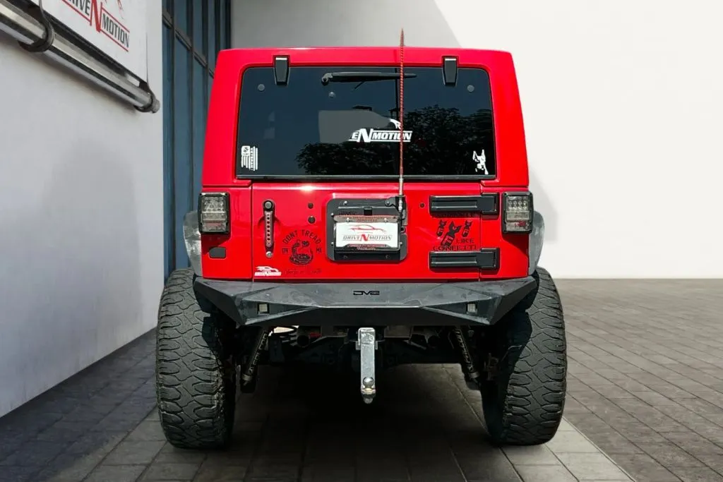 More photos of 2017 Jeep Wrangler Unlimited Sahara Sport Utility 4D at Drive N-Motion Greeley, CO