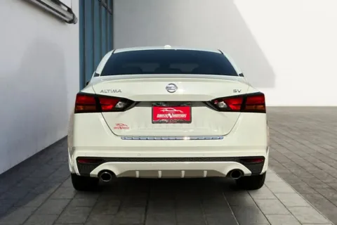 More photos of 2021 Nissan Altima 2.5 SV Sedan 4D at Drive N-Motion Greeley, CO