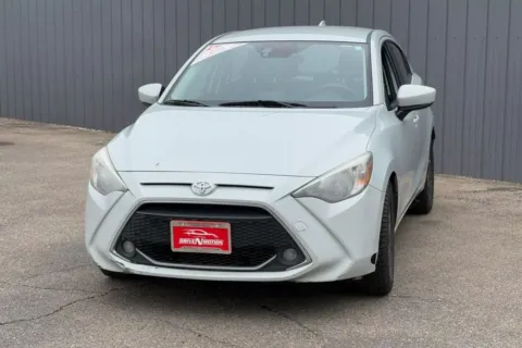 More photos of 2020 Toyota Yaris Hatchback XLE Sedan 4D at Drive N-Motion Greeley, CO