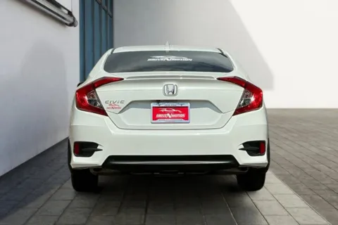 More photos of 2018 Honda Civic EX-L Sedan 4D at Drive N-Motion Greeley, CO
