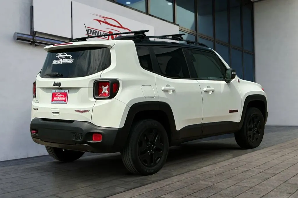 Another view of 2018 Jeep Renegade Trailhawk Sport Utility 4D for sale in Greeley, CO at Drive N-Motion Greeley