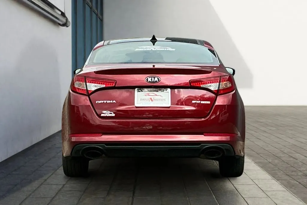 More photos of 2013 Kia Optima SX Sedan 4D at Drive N-Motion Greeley, CO