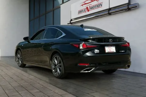 More photos of 2019 Lexus ES 350 F Sport Sedan 4D at Drive N-Motion Greeley, CO
