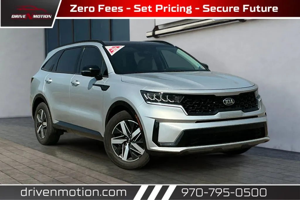 Silver 2021 Kia Sorento S Sport Utility 4D for sale in Greeley, CO