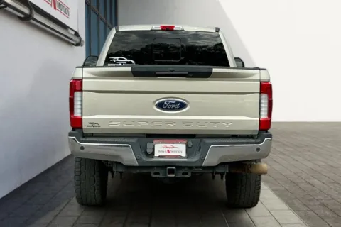 More photos of 2017 Ford F250 Super Duty Crew Cab Lariat Pickup 4D 6 3/4 ft at Drive N-Motion Greeley, CO