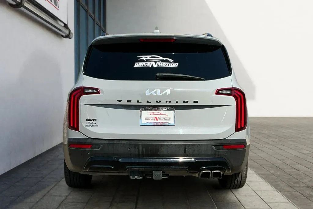 More photos of 2022 Kia Telluride EX Sport Utility 4D at Drive N-Motion Greeley, CO