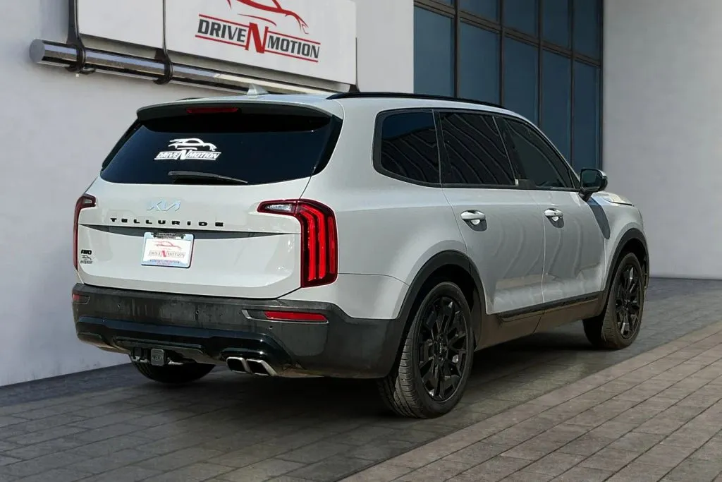 More photos of 2022 Kia Telluride EX Sport Utility 4D at Drive N-Motion Greeley, CO