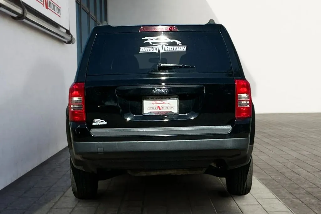 More photos of 2015 Jeep Patriot Sport SUV 4D at Drive N-Motion Greeley, CO